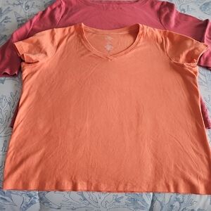 Women's Set Of 2 T-shirts